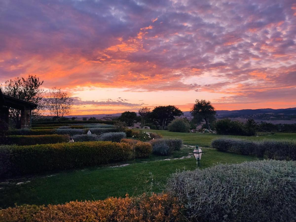 فيلا Bio Agriturismo La Bell'Antiglia مونتيميرانو المظهر الخارجي الصورة